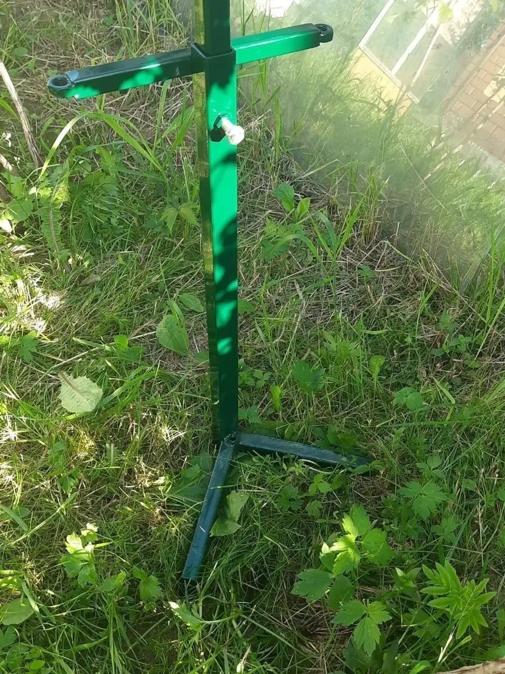 Шпалера садовая для малины и ежевики