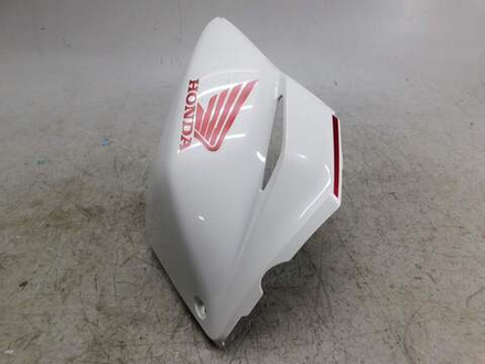 Пластик боковой правый Honda NC700 RC61 64201-MGS-D100