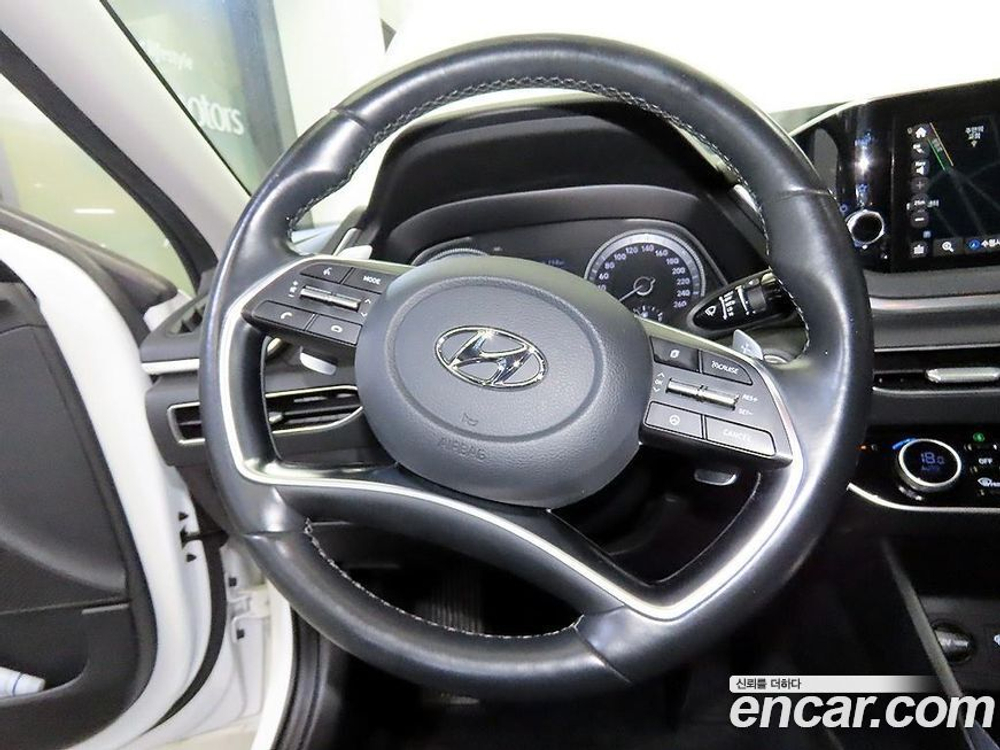 Hyundai Sonata (DN8) 2.0 (10.2019)
