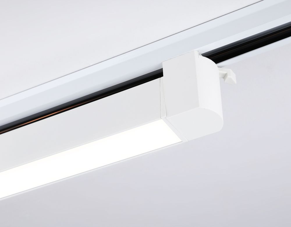 Ambrella Трековый однофазный светодиодный светильник Track System GL6736