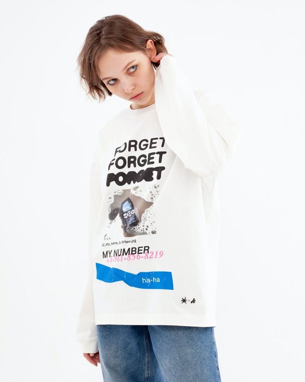 Лонгслив Artem x Kuzma Forget forget forget молочный
