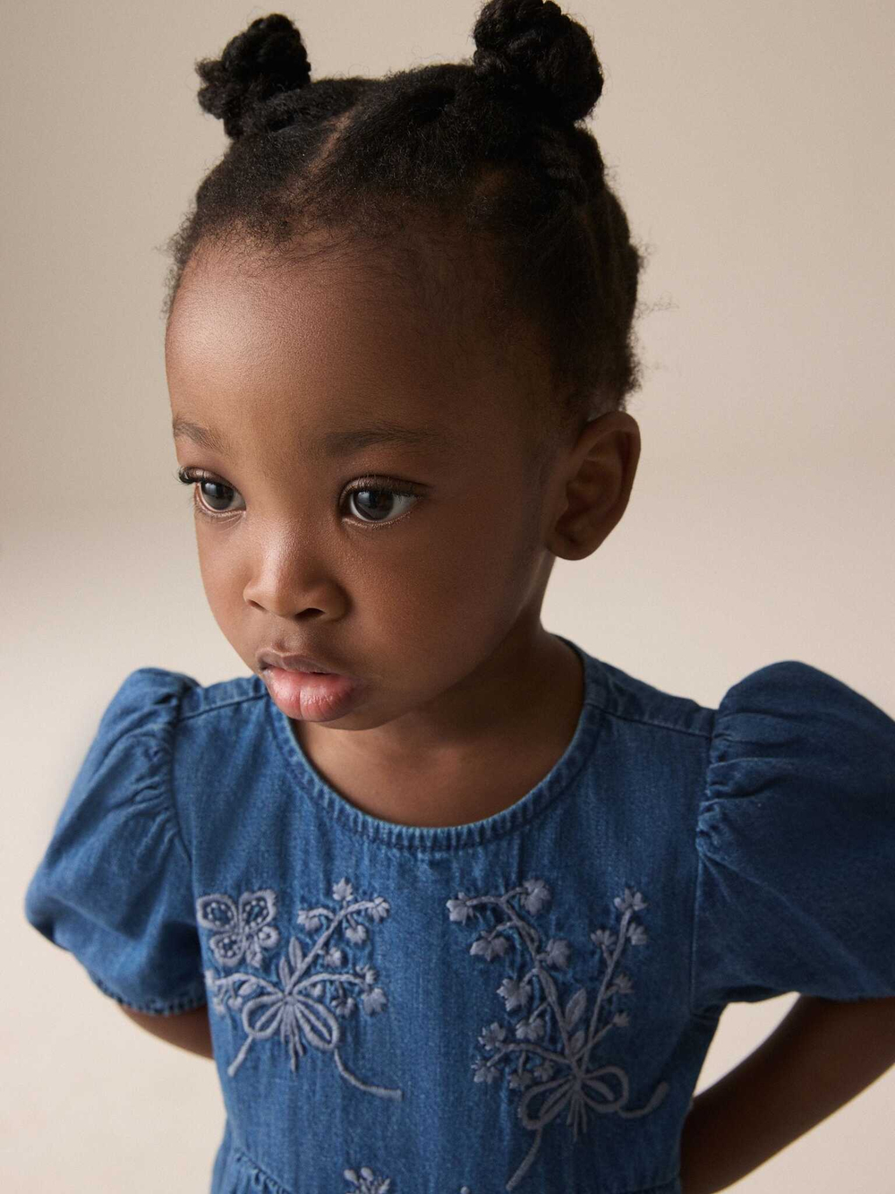 Платье джинсовое с вышивкой для девочки Next E27-517, Синий