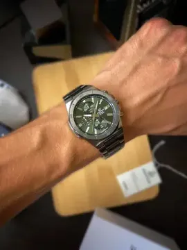 Наручные часы Casio Edifice EFV-640D-3AVUEF