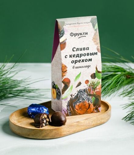 Фрукти "Слива с кедровым орехом" / шоколад 72% / картон / 120 гр / Солнечная Сибирь