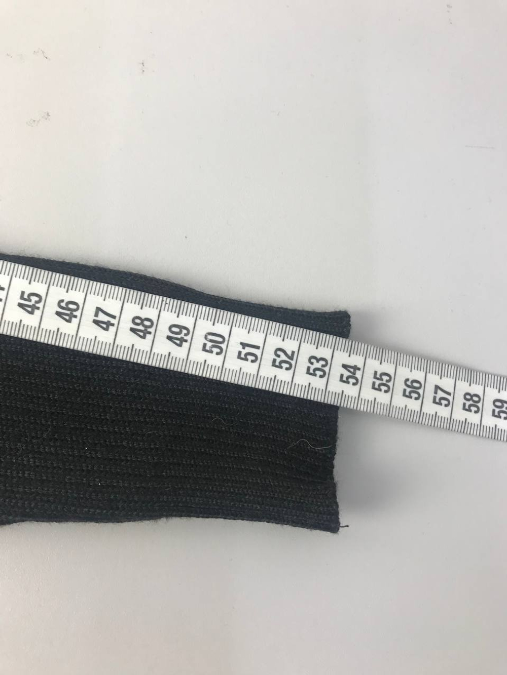 Джемпер обтягивающий черный 40 размер