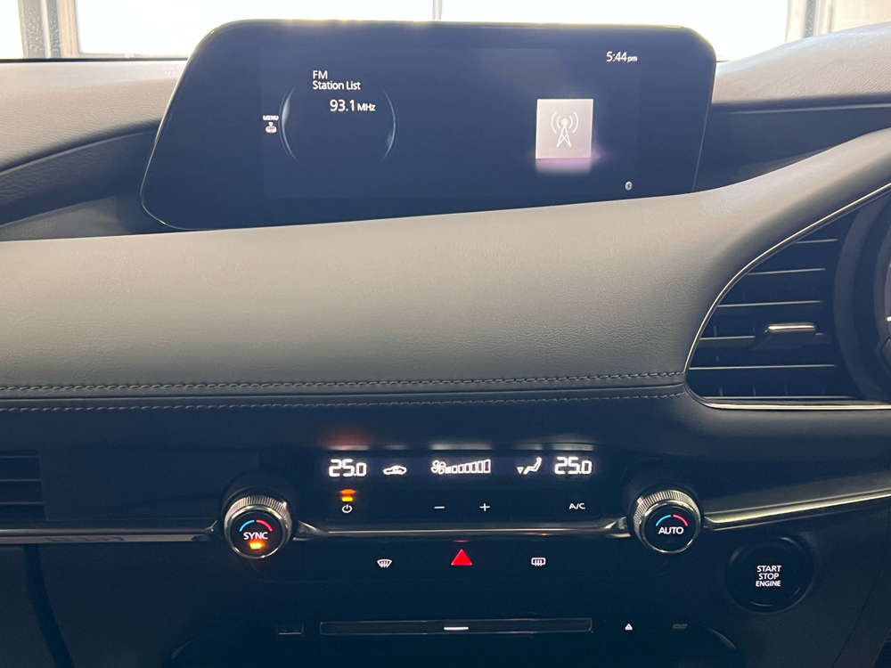 Mazda Mazda3, 2020 год