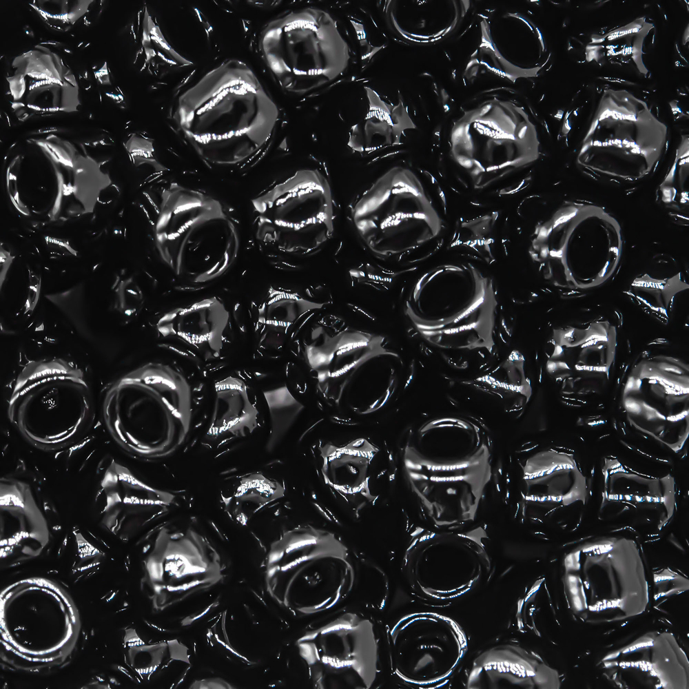 Японский бисер TOHO Round 6/0 (№49), непрозрачный глянцевый