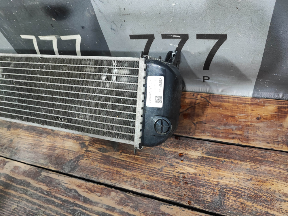 Интеркулер Chery Tiggo 7 Pro 20-нв Б/У Оригинал J601119610