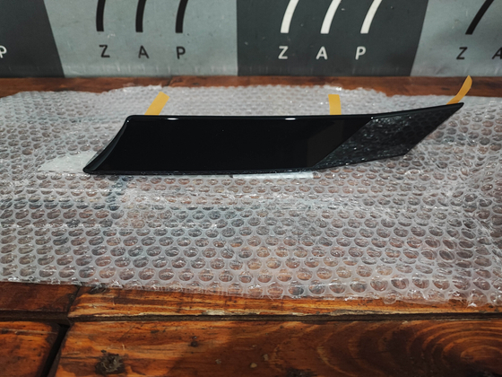 Накладка стойки задней правой RAV4 (XA50) Новая Оригинал 6279142030