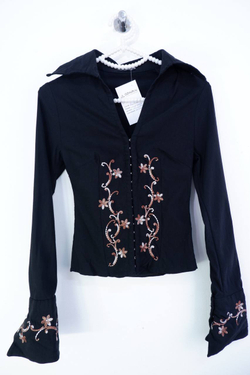 Рубашка Defile line с интересной вышивкой в винтажном стиле 42 размер