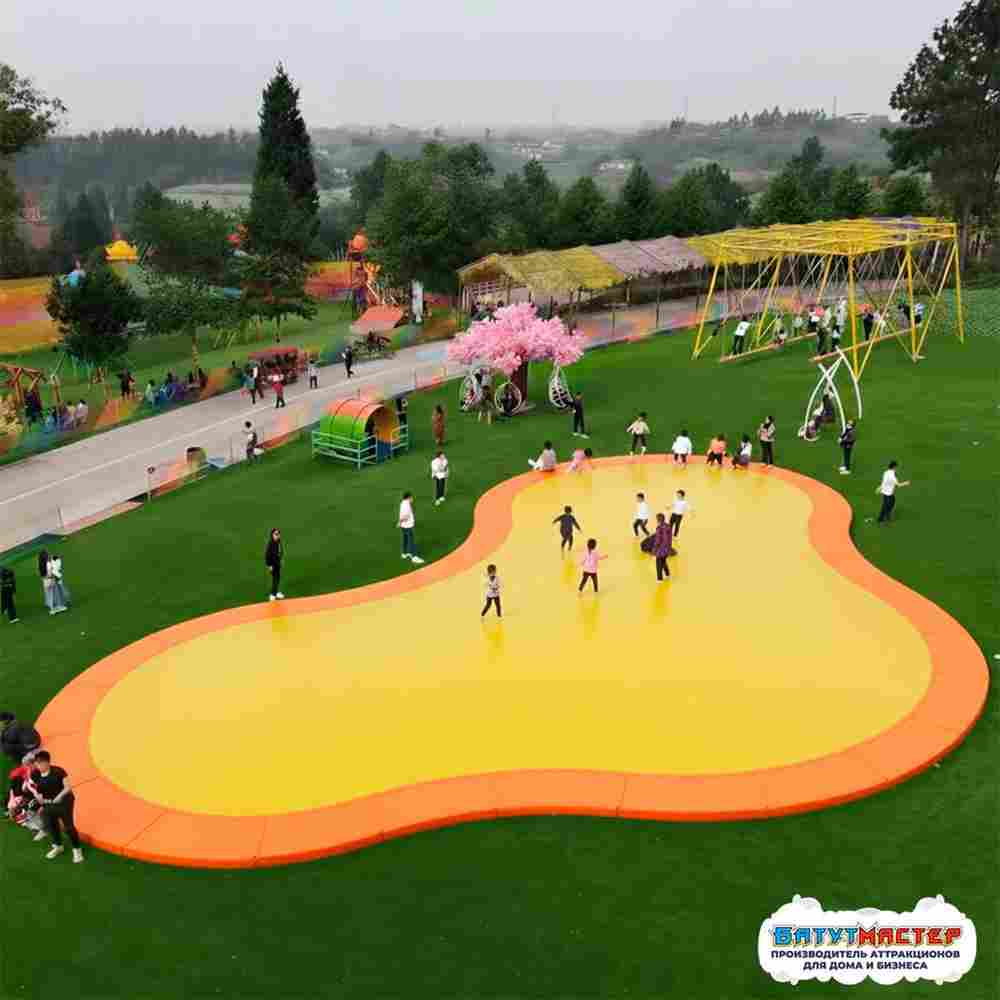 Надувная подушка на платформе «Апельсиновое облако» 15,5×15,5×1,5 м