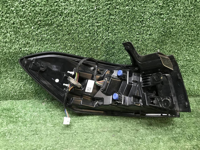 Фонарь правый внешний Chery Tiggo 8 Pro Max 23-нв