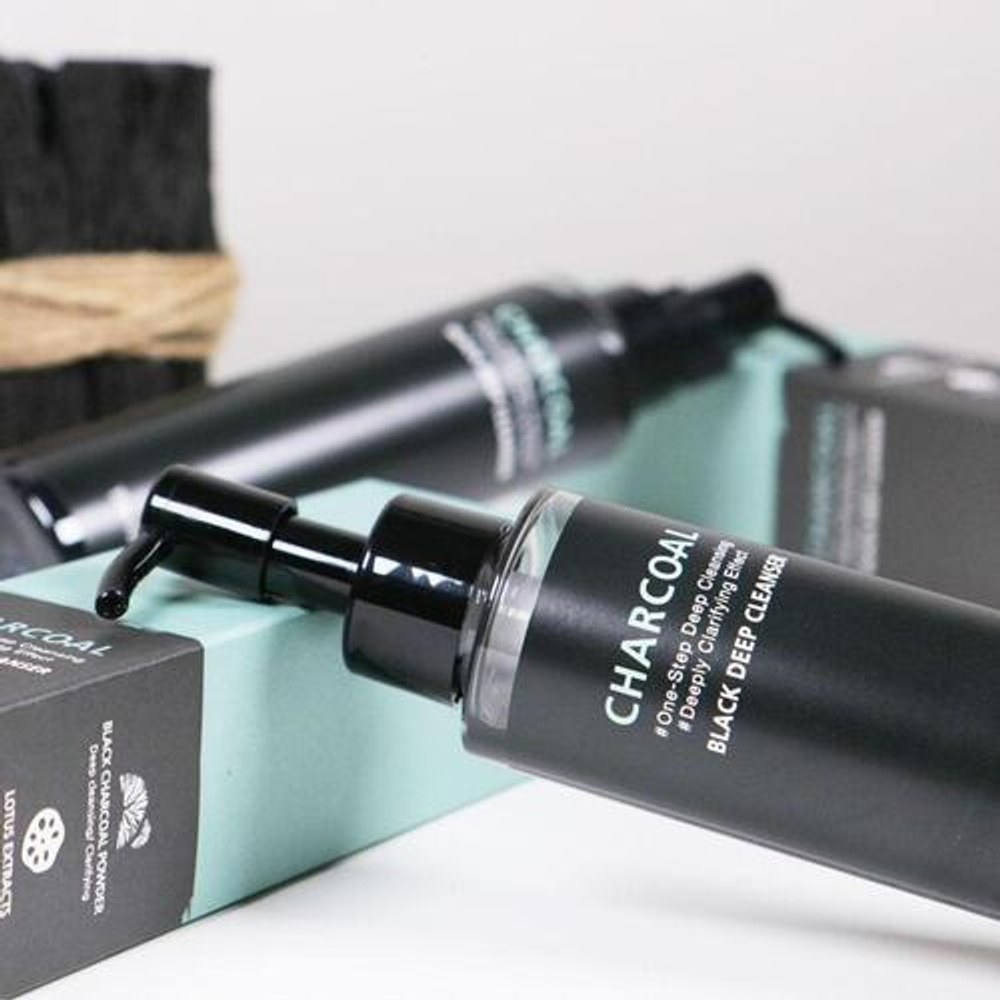 TheYEON Масло очищающее с древесным углём - Charcoal black deep cleanser, 150мл