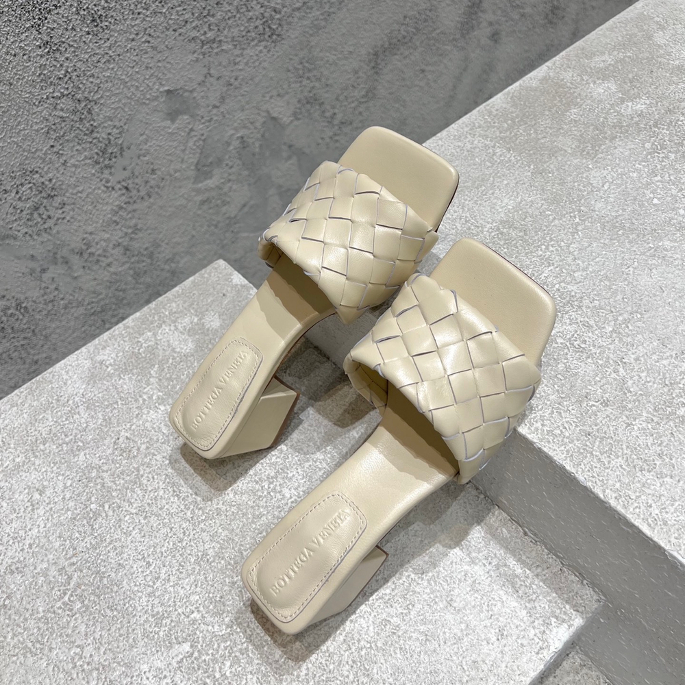 Bottega Veneta Parco Mule