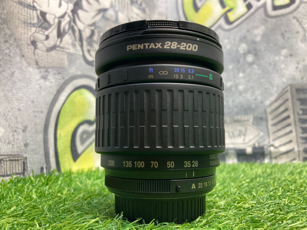 Pentax-FA SMC 28-200mm 3.8-5.6