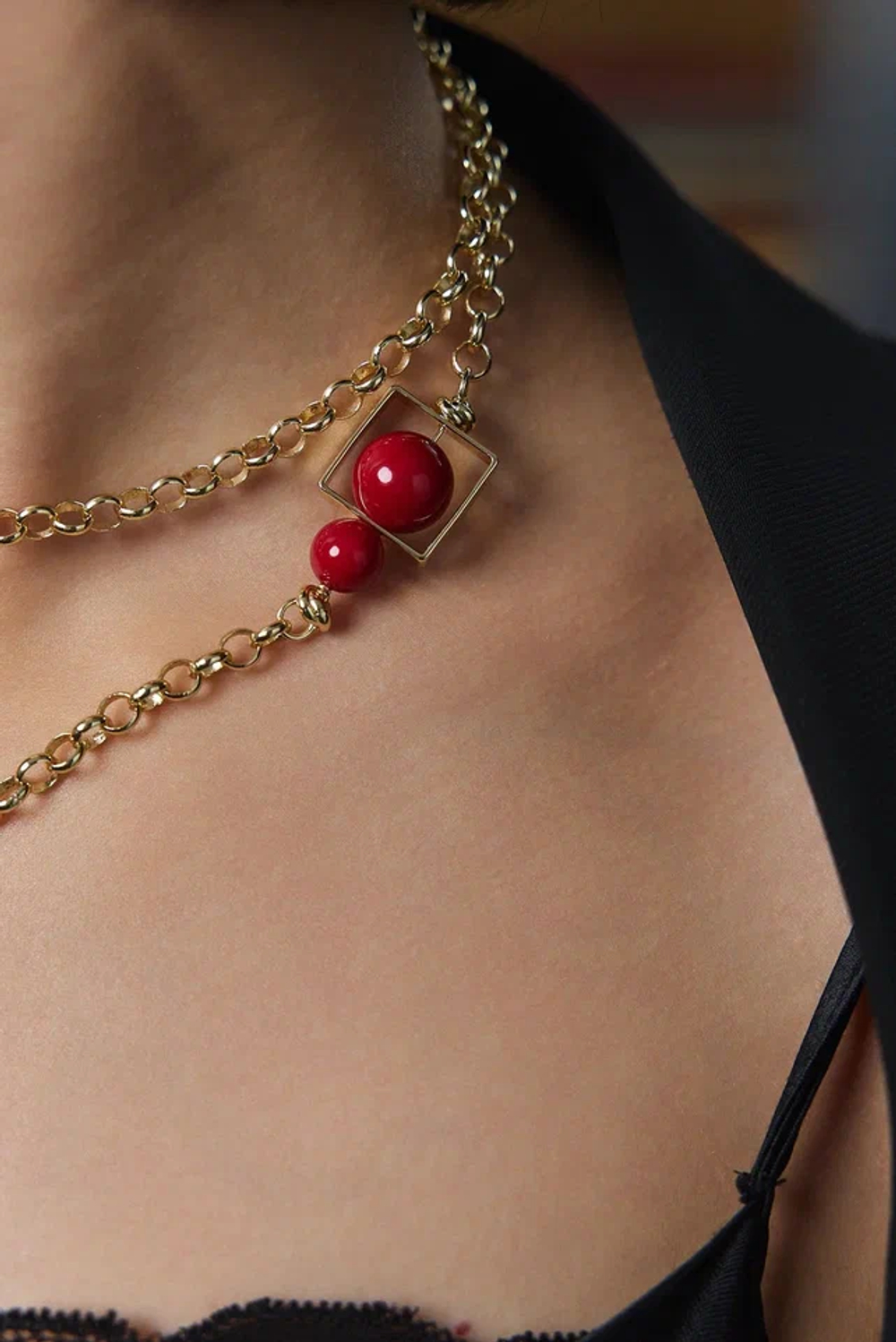 Колье-трансформер мисс Ди золото с красным жемчугом