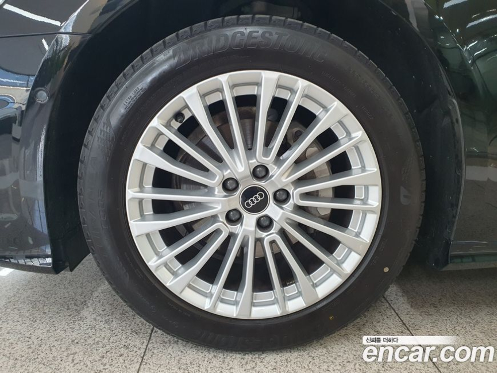 Audi A6 (C8) 40 TDI Quattro Premium (12.2021)