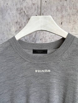 Футболка Prada