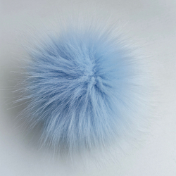 Помпон из искусственного меха "Голубой" d=13 см