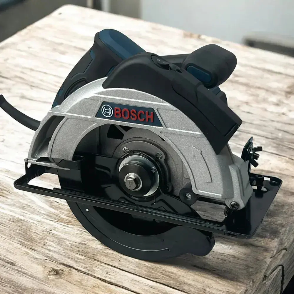 Циркулярная пила с лазером Bsch 1680Вт 185мм