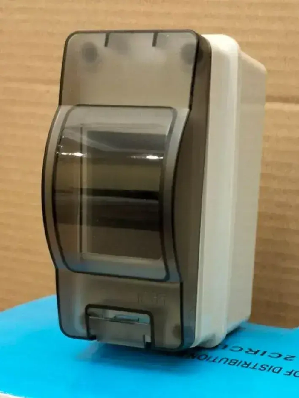 Щит(бокс) навесной ЩРН-П на 2 модуля, влагозащищенный, IP 65