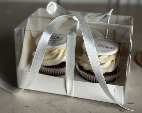 Капкейки с логотипом, печать на мастике, упаковка на 2 шт