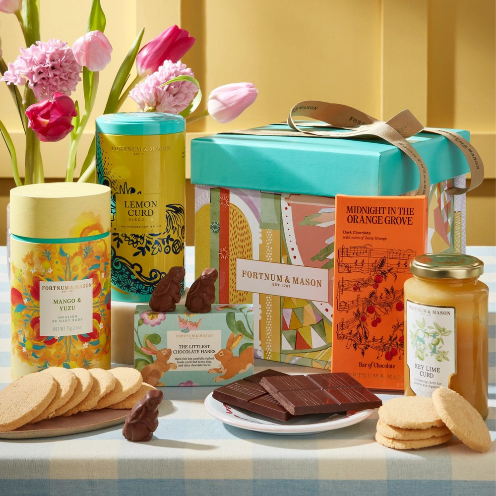 Fortnum&Mason Набор с печеньем The Spring Gift Box