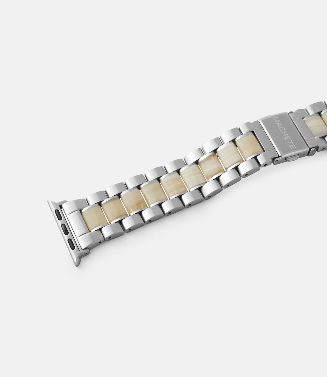 Machete Boyfriend Band in Alabaster — ремешок для Apple Watch
