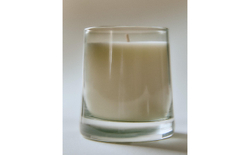 Zara Home Свеча ароматическая clat de Lys 180 г, растительный воск, аромат цветочный, Розовый