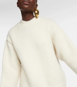 JACQUEMUS
