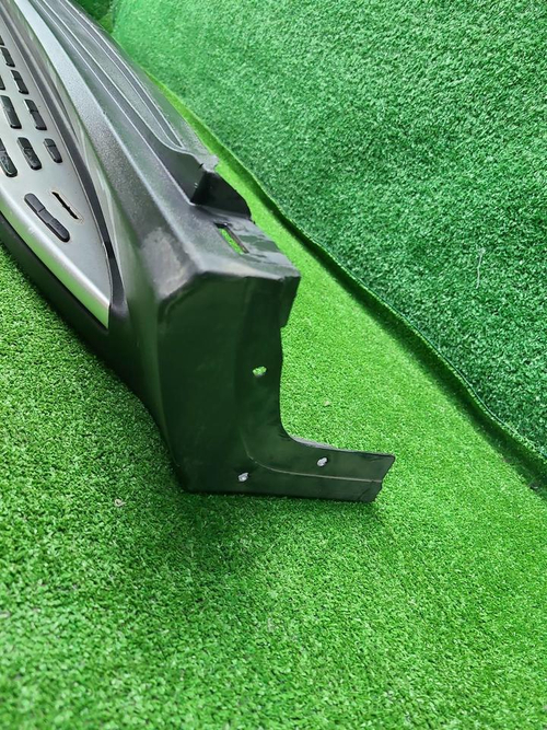 Накладка порога левая Mercedes GLS x167 (19-нв)