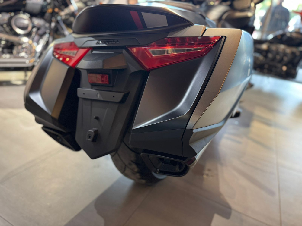 Honda GL 1800 Gold Wing Bagger DCT