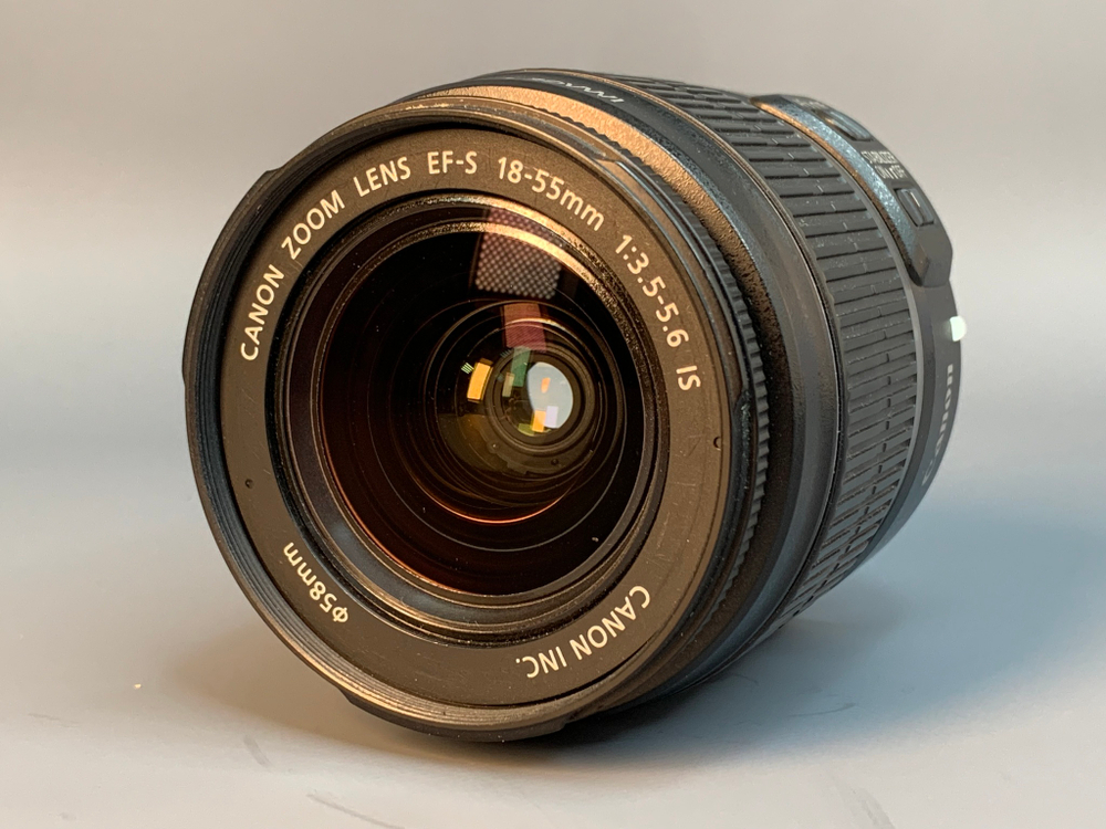 Canon 18-55mm 3.5-5.6 IS, нерабочий