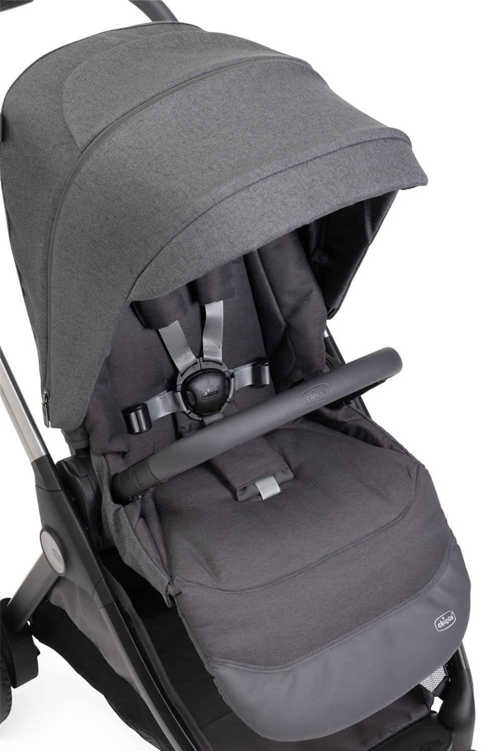 Прогулочная коляска Chicco Bellagio Black Satin