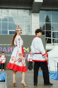 Платье «Шурăмпуç» (Коллекция «Нарспи»)