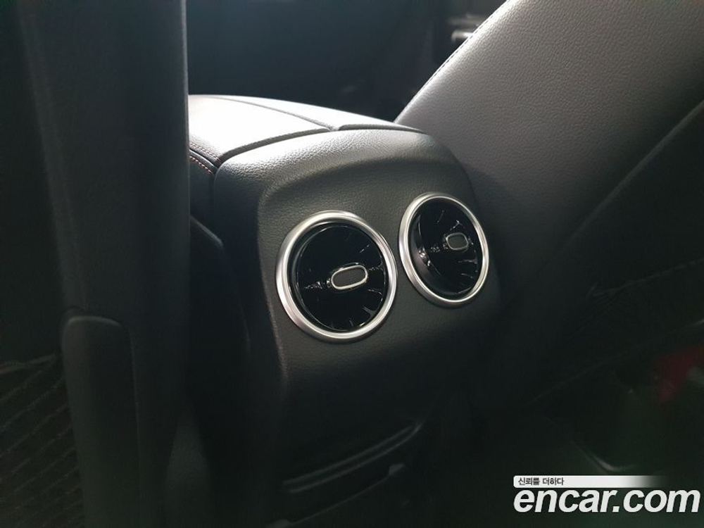 Mercedes-Benz GLA-Class H247 GLA45 AMG 4MATIC+ (12.2022)