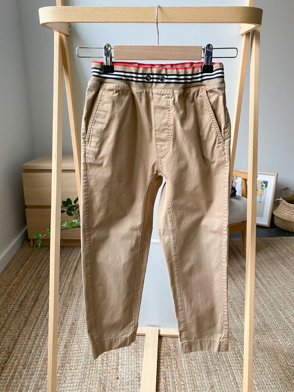 Брюки Burberry, 128