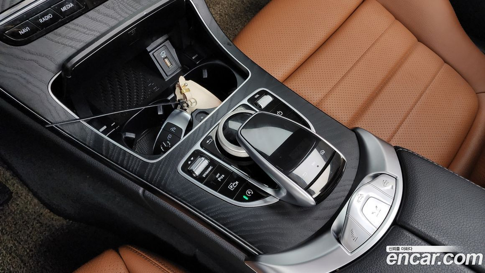 Mercedes-Benz C-Class W205 C200 Cabriolet (03.2021)