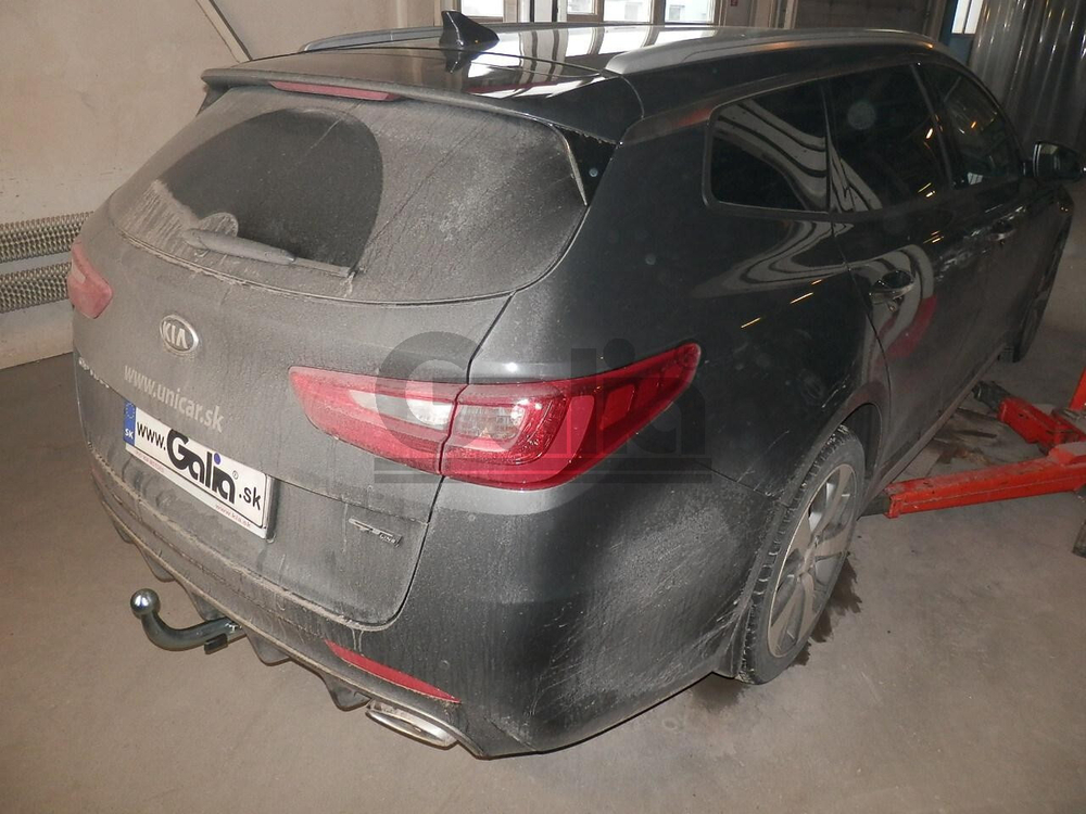 Оцинкованный фаркоп на Kia Optima седан/универсал, кроме дизель, кроме гибрид 2015-2020 (без электрики), Galia K042C