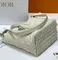 Сумка Dior Toujours вертикальная, белый