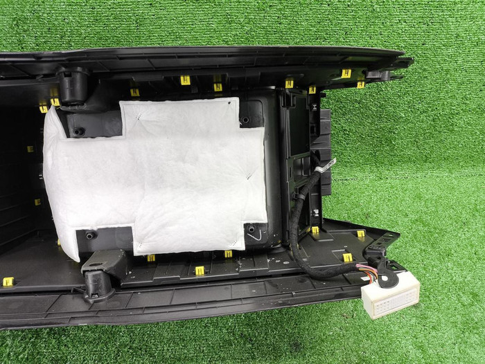 Подлокотник Changan Uni-K (2020-н.в.)