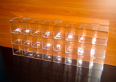 Диспенсер демонстратор 755х100х100 24 ячейки 3-х ярусный для конфет