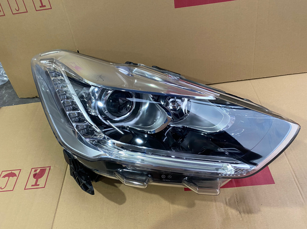 Оригинальная фара ксенон для Citroen DS5/DS5L/DS6