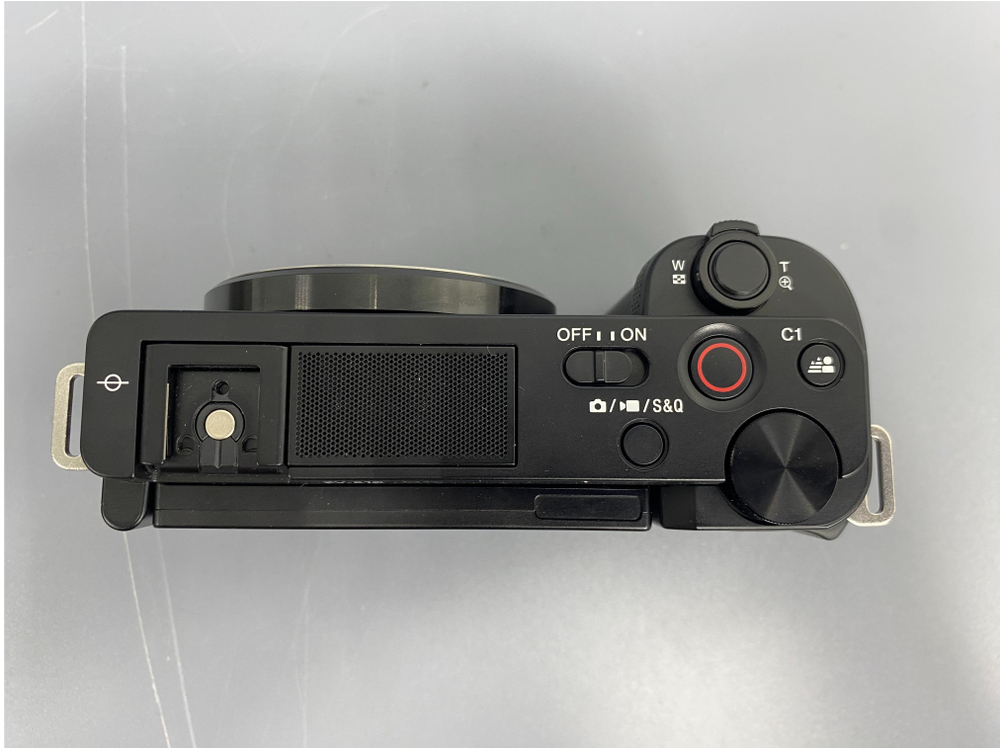 Sony ZV-E10 Body 700 кадров