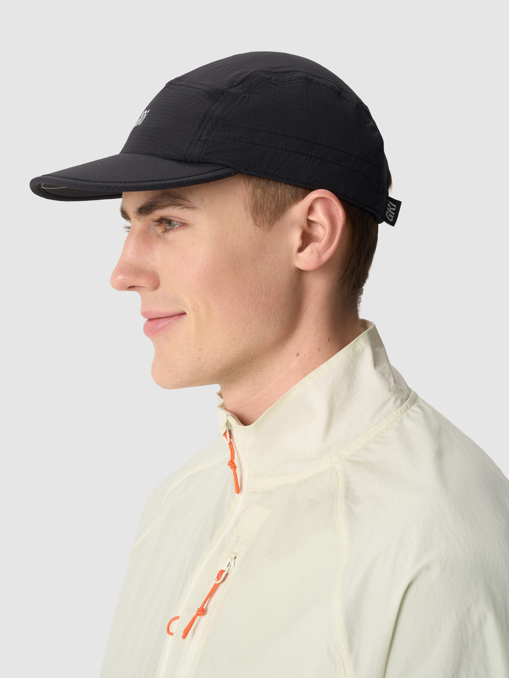 Кепка GRI чёрная