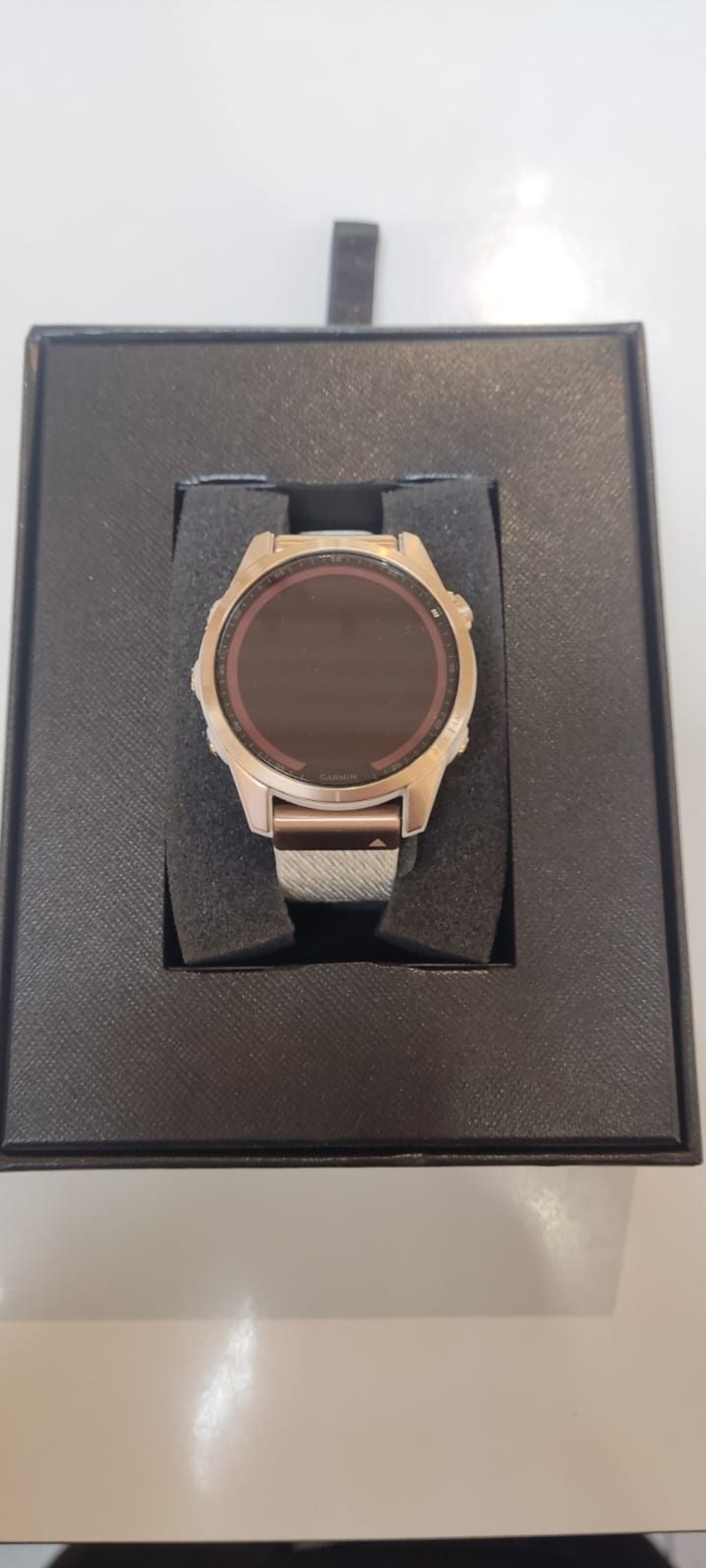 Часы GarminFenix 7s Sapphire Solar титановый кремовый с нейлоновым ремешком, 010-02539-39. Товар уцененный