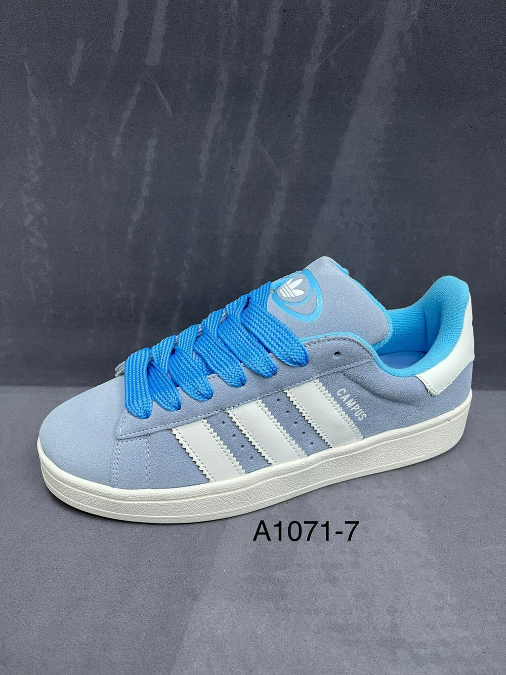 Кроссовки по 8 пар (41-46)р. / A1071/7