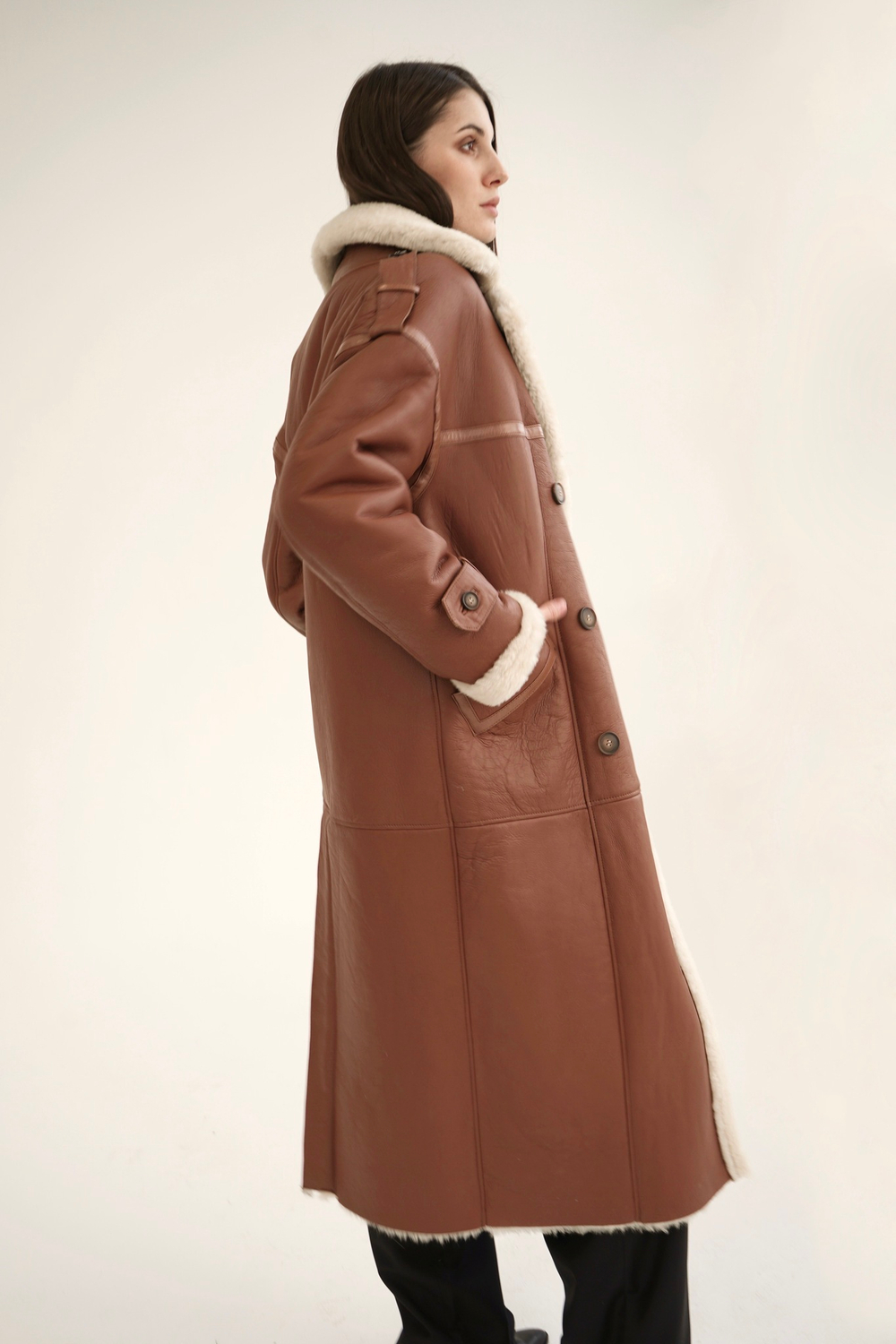 Дубленка-пальто карамель