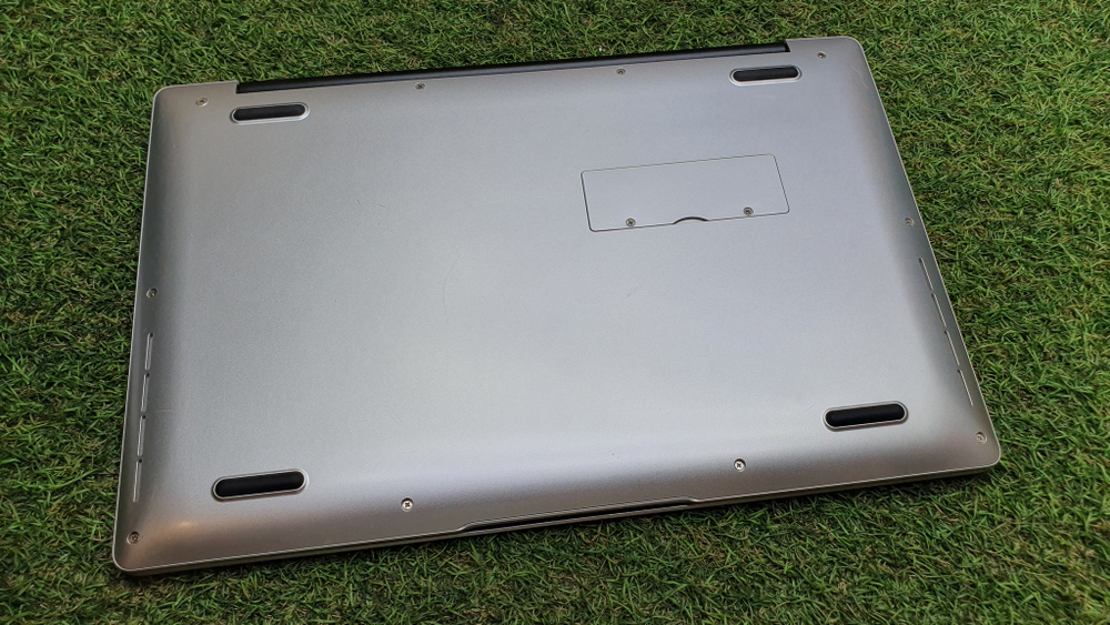 Ноутбук Noname Celeron/6Gb