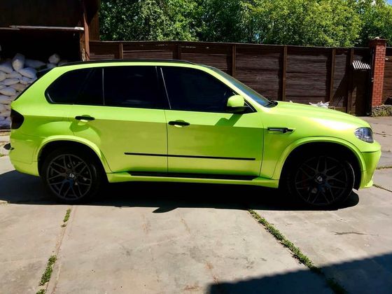 Пленка Coral Fluorescent Yellow глянцевая салатовая Carbins 12 погонных метров